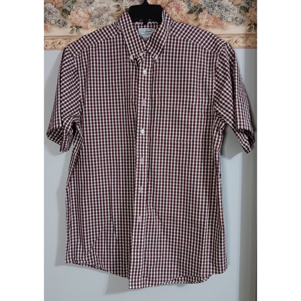 L.L. Bean Medium Red Kennebunk Wrinkle Free Sport Casual Occasion Business Shirt